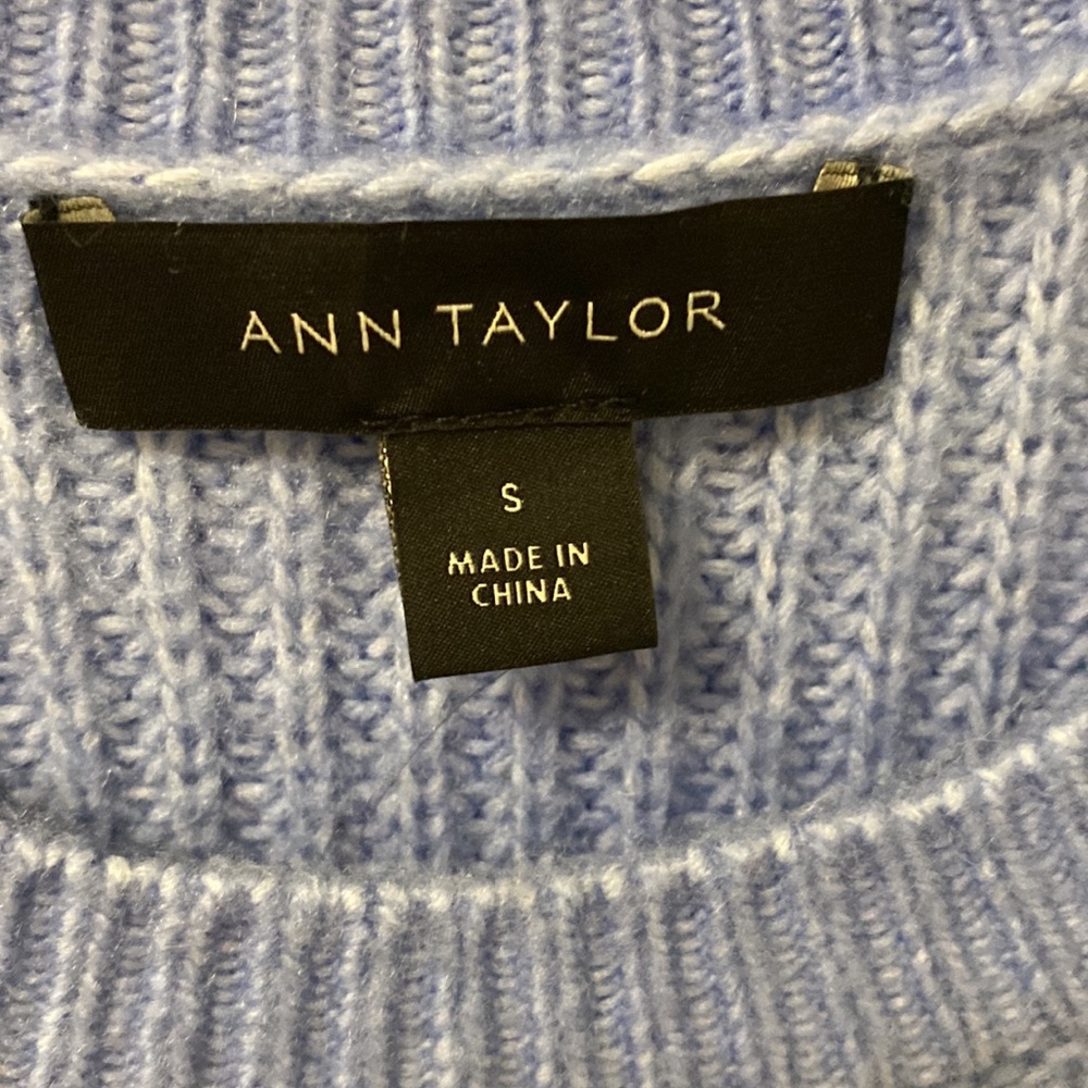 ANN TAYLOR RUFFLE SWEATER - Picture 3 of 4